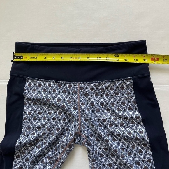 Athleta Leggings Geometric Capri Blue Large - Picture 5 of 8